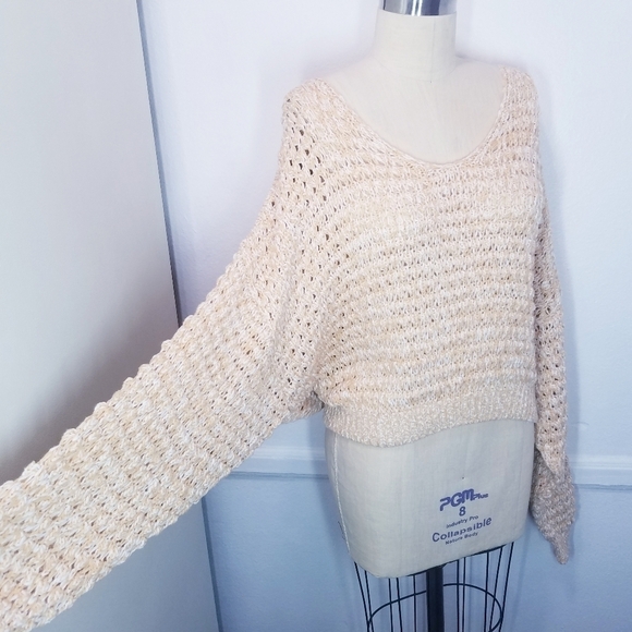 🌸‎ NEW Free People | Peach Knit VNeck Sweater , small - Picture 7 of 11